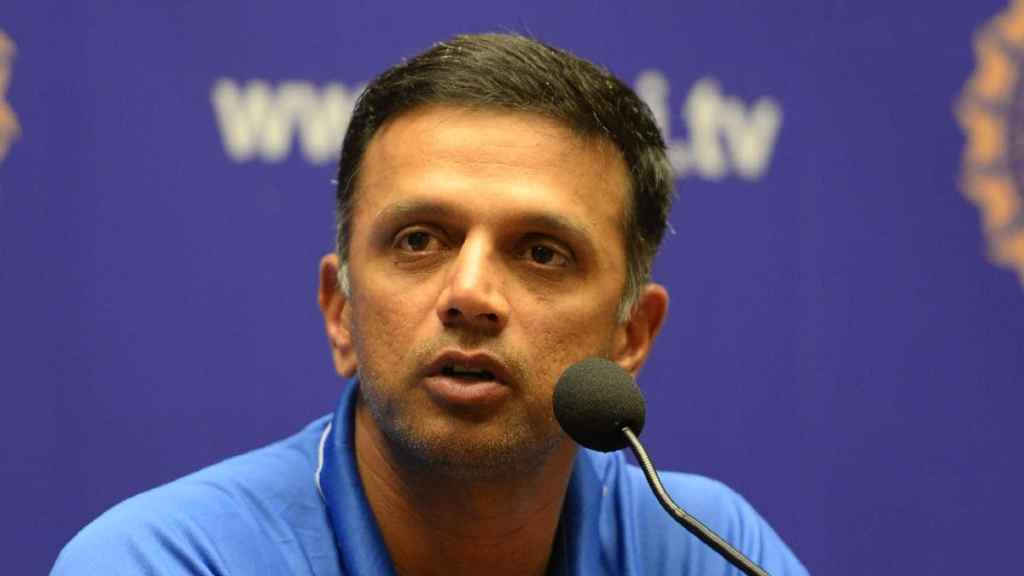 RAHUL DRAVID AND VVS LAXMAN