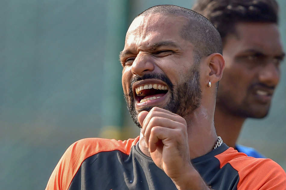 Shikhar Dhawan's funny reaction when the reporter asks this! See the video