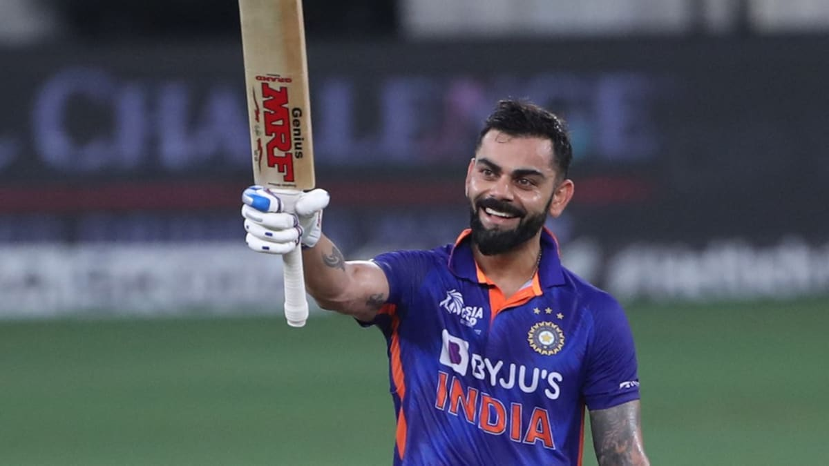 [Watch] Virat Kohli reaches Mohali for upcoming match of T20I against Australia